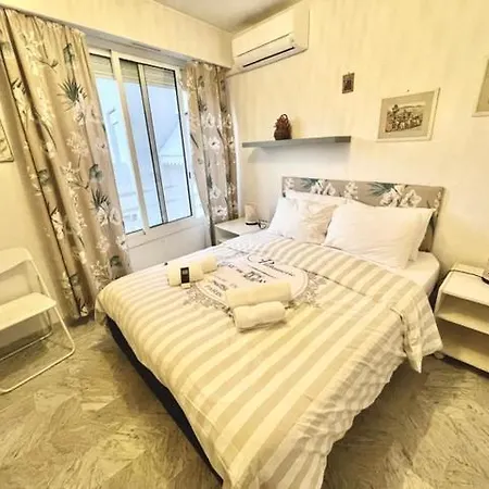 Lejlighed Palm Royal - For 4 With Balcony - 5 Minutes From The